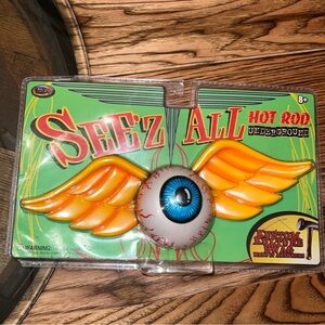 See'z All Custom Art Flying Eyeball Swag Hanging 2005 Hot Rod Underground Yellow